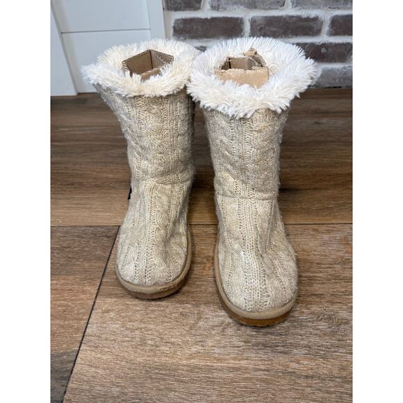 Muk Luks Beige Knit Ankle Booties Women's US Size 8 - Picture 1 of 9